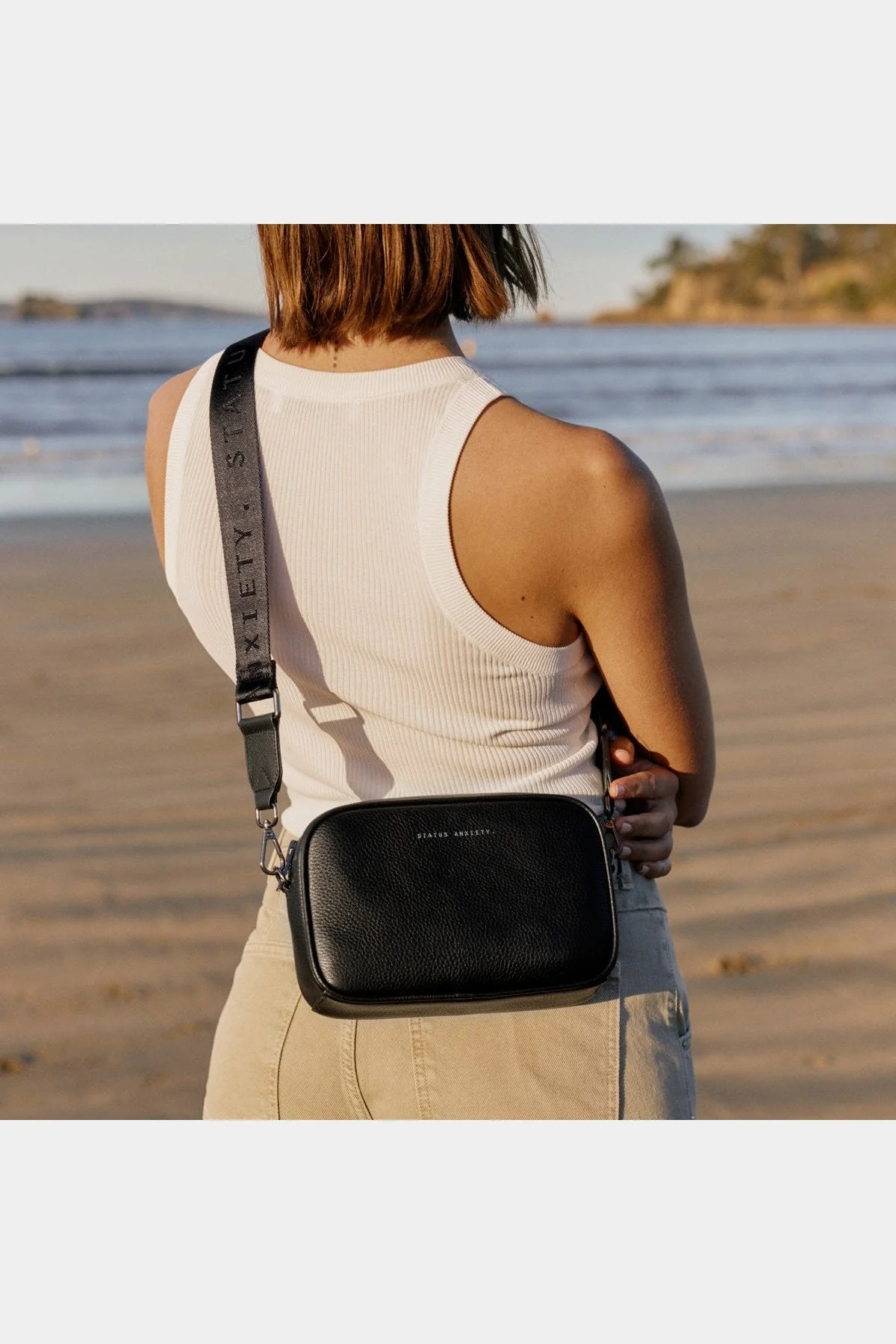 STATUS ANXIETY Plunder with webbed strap - black