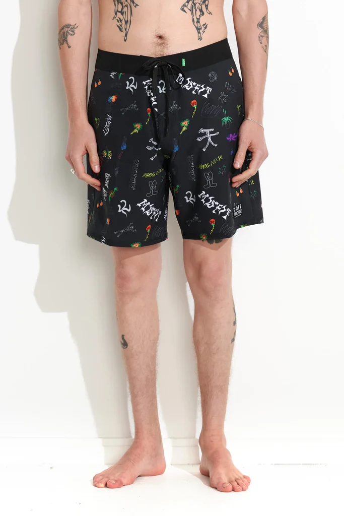 Misfit dope machine 18" 50-30 short - black/multi