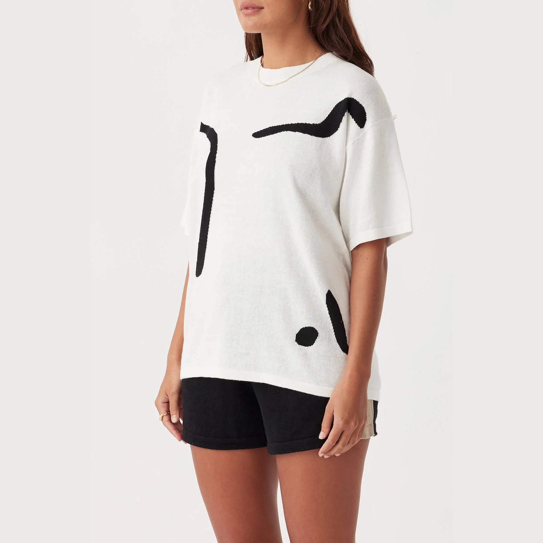 ARCAA Hazel Organic Cotton-Linen Tshirt - Cream & Black