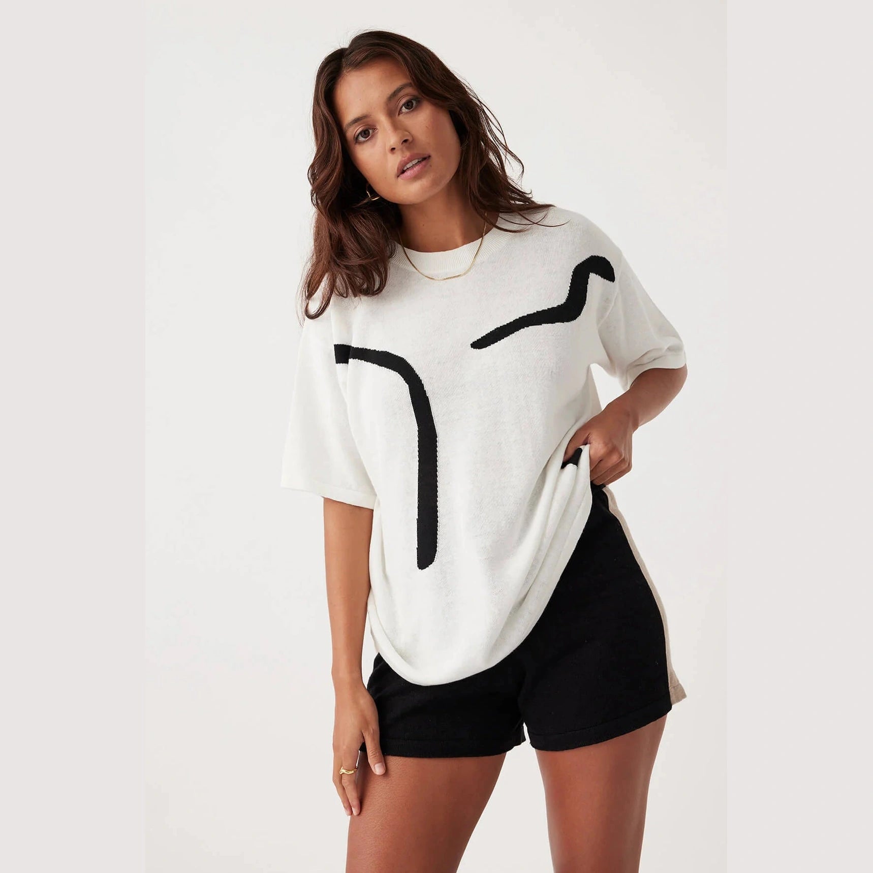 ARCAA Hazel Organic Cotton-Linen Tshirt - Cream & Black