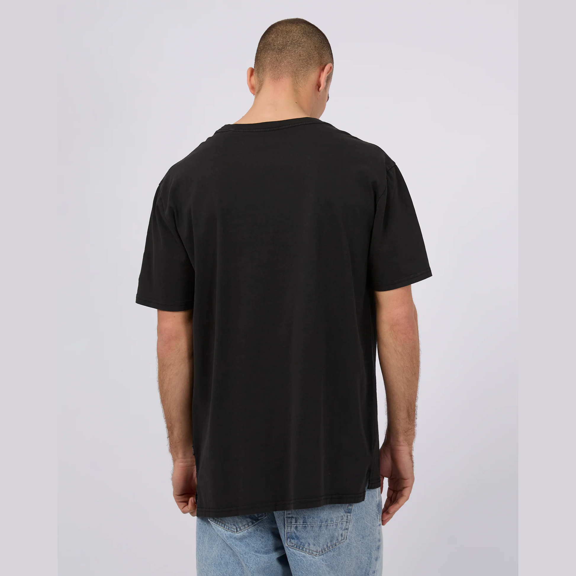 SILENT THEORY Surplus pocket tee II - Washed black