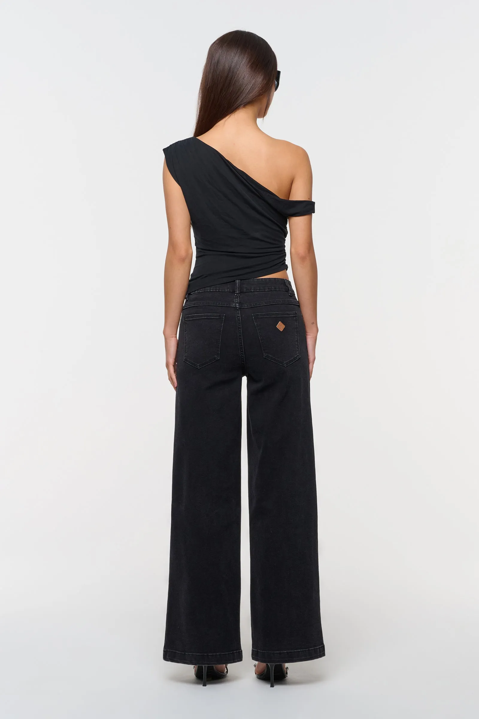 ABRAND 95 Mid & Wide Brie