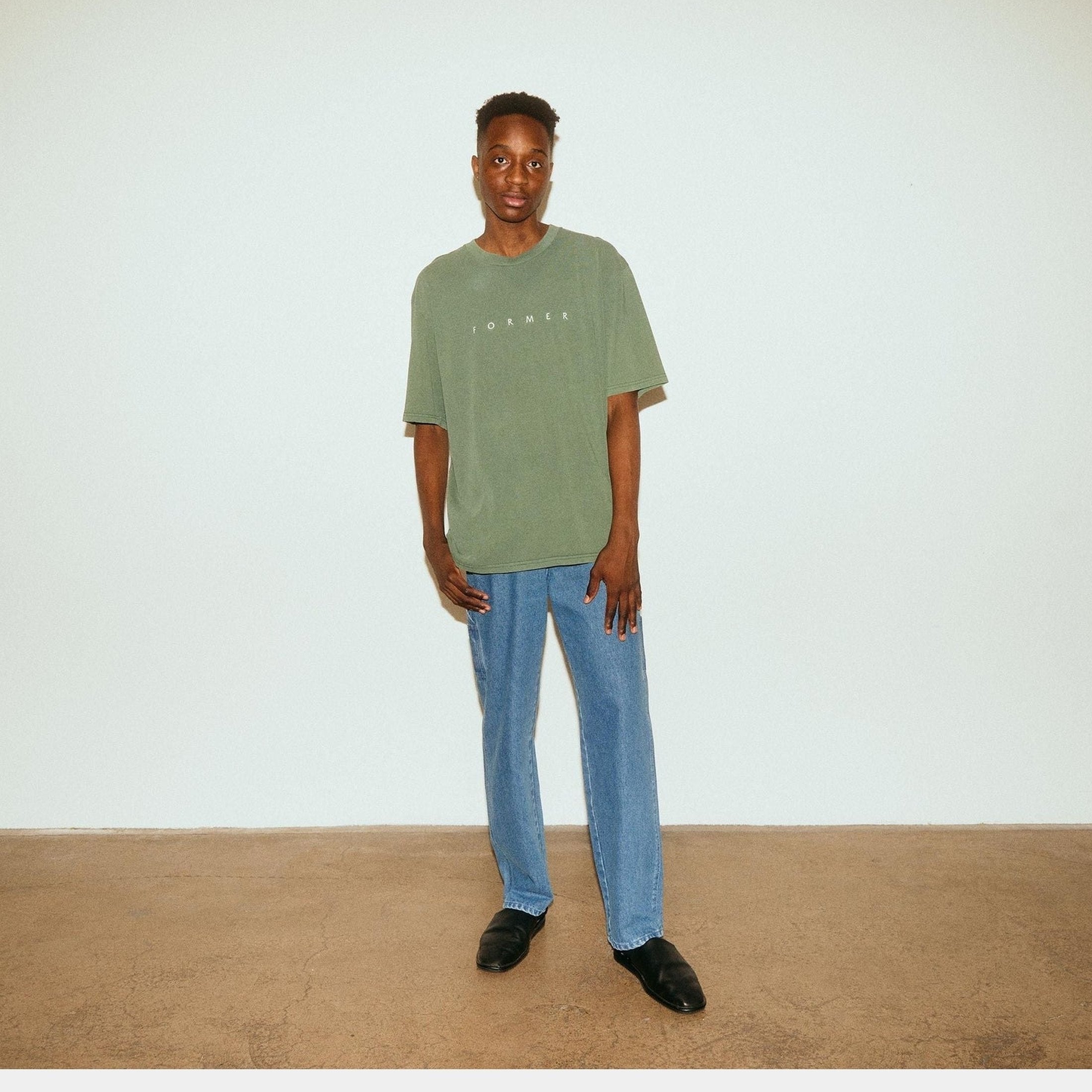 FORMER Suspend os t-shirt - Washed green