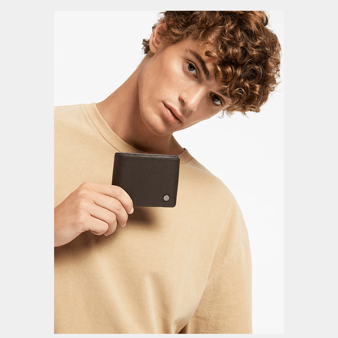 Status Anxiety Leonard Wallet Chocolate