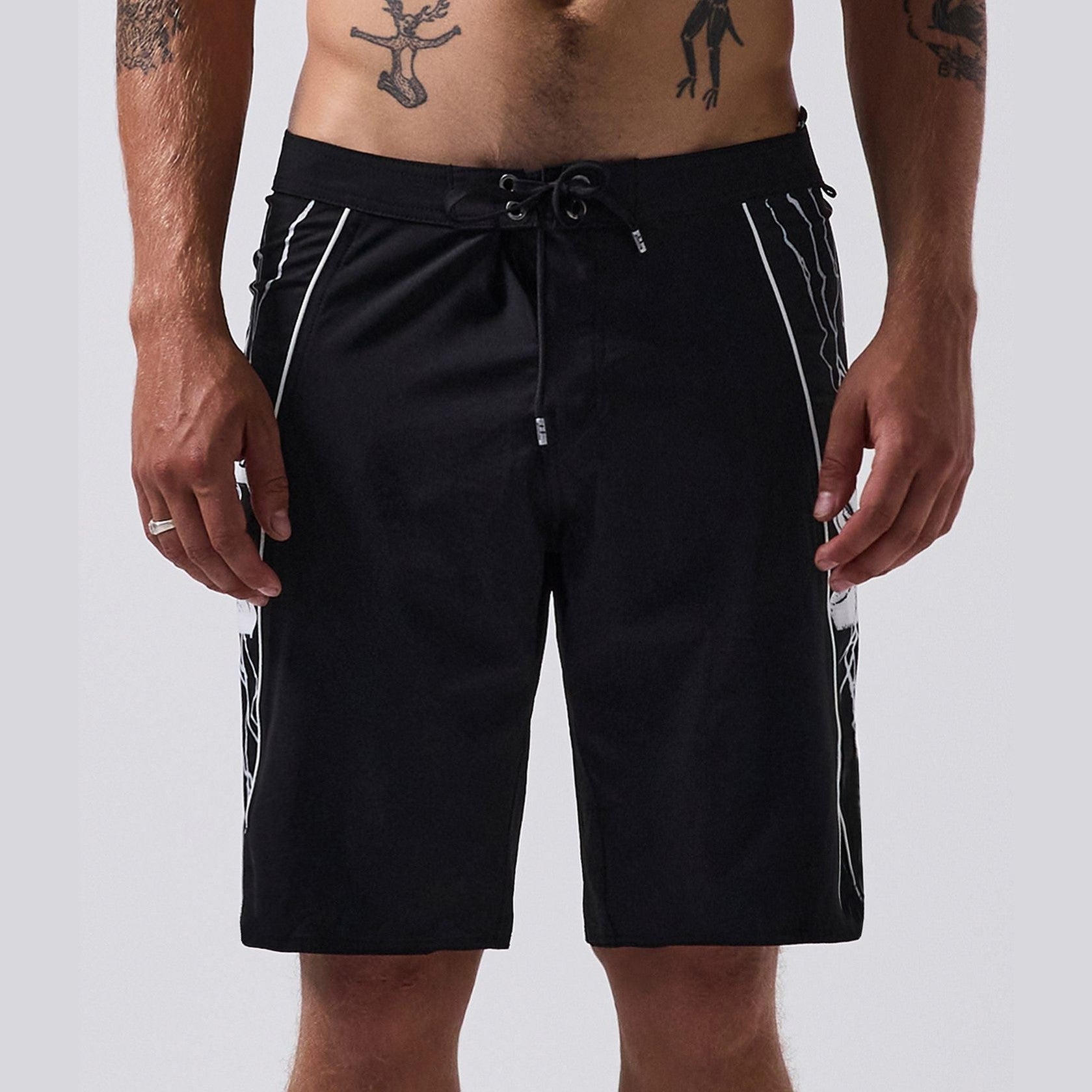 FORMER Void scrawl 20' trunk - Black