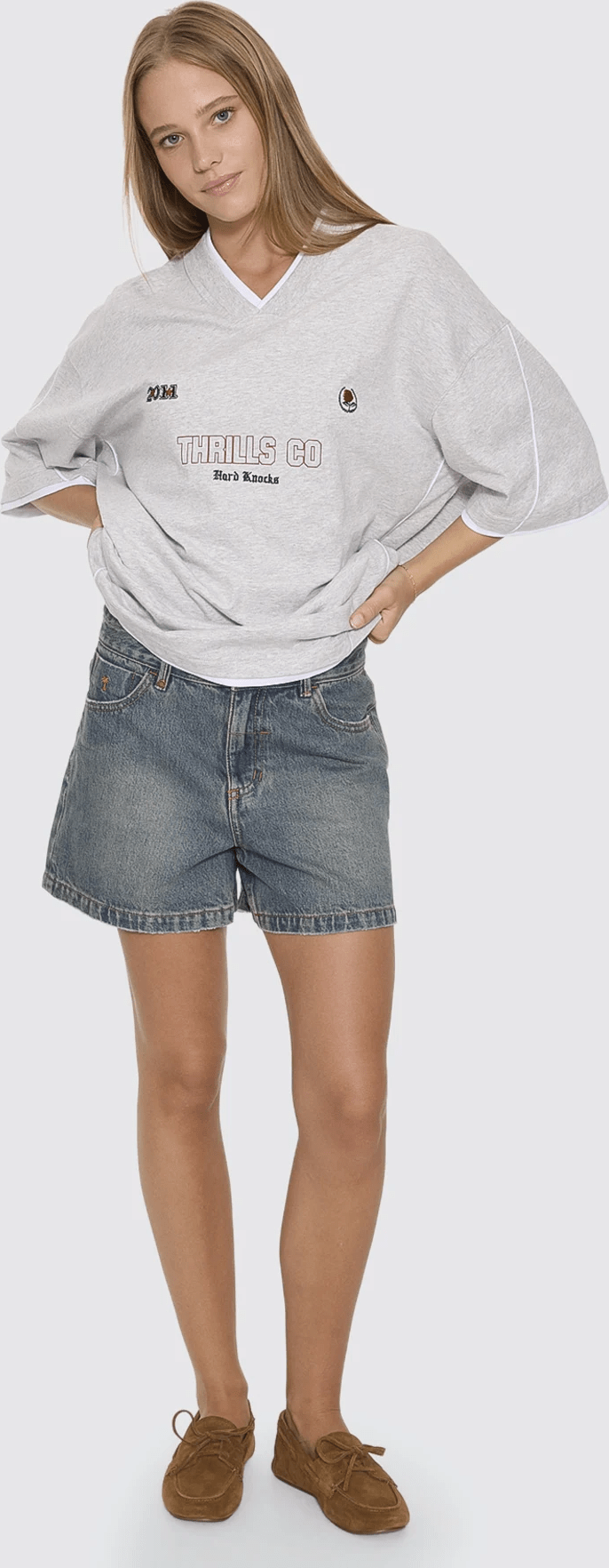 THRILLS Tournament of roses v neck oversized tee - Snow marle