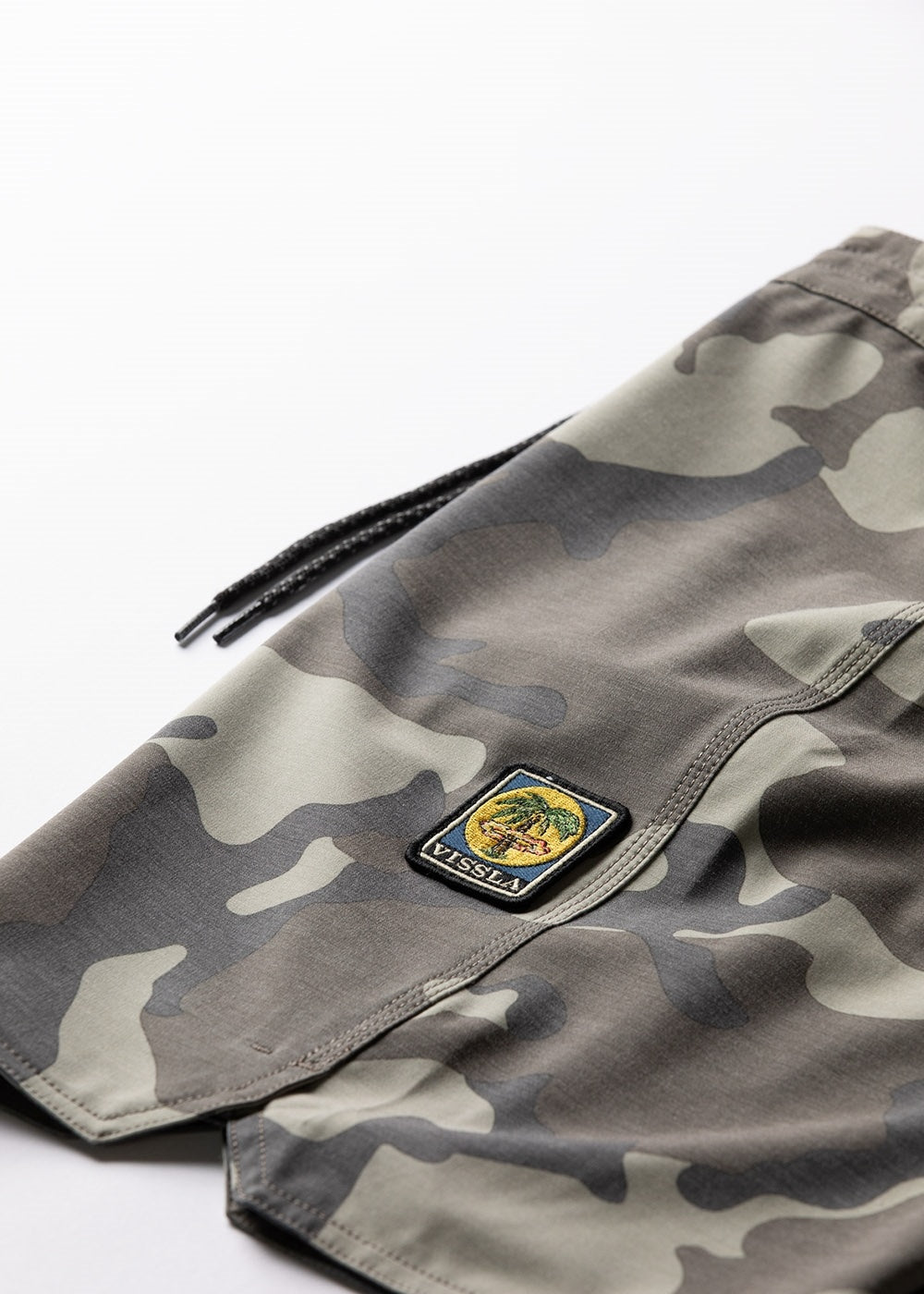 VISSLA Solid Sets 18.5" Boardshort - Camo