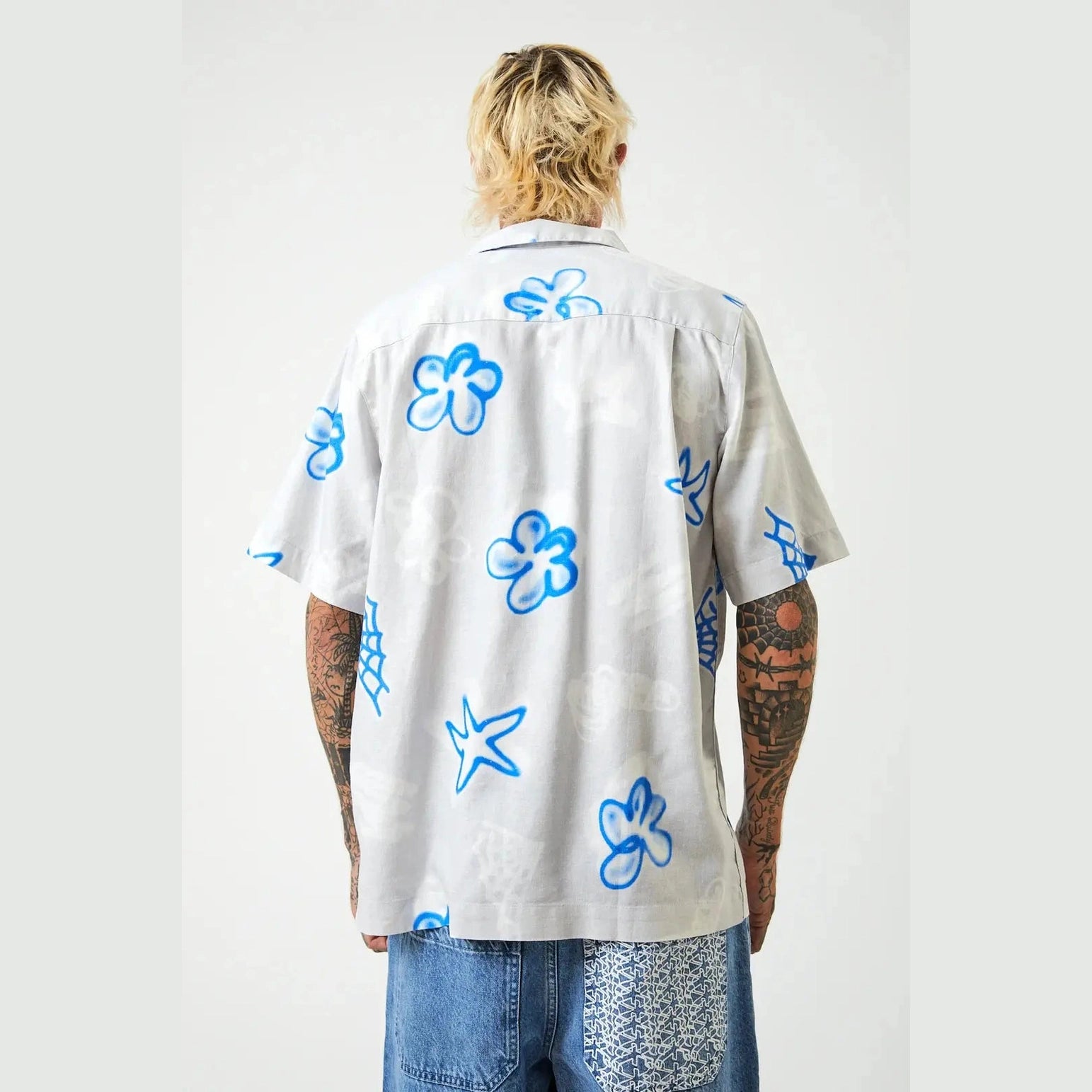 Afends planetary hemp cuban ss shirt - smoke