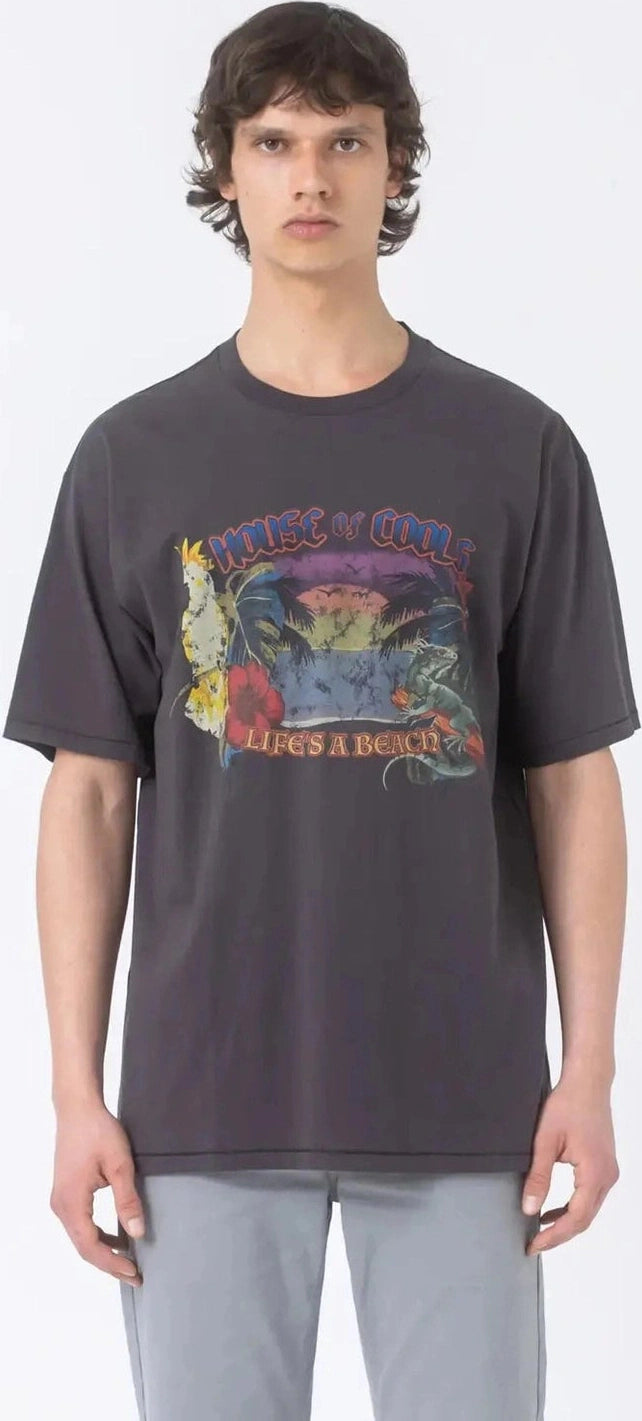 Barney cools bermuda homie tee pigment black
