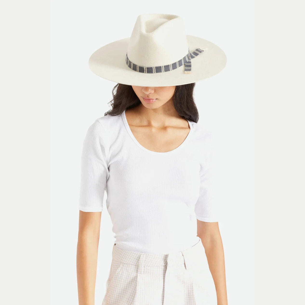Brixton leigh felt fedora dove