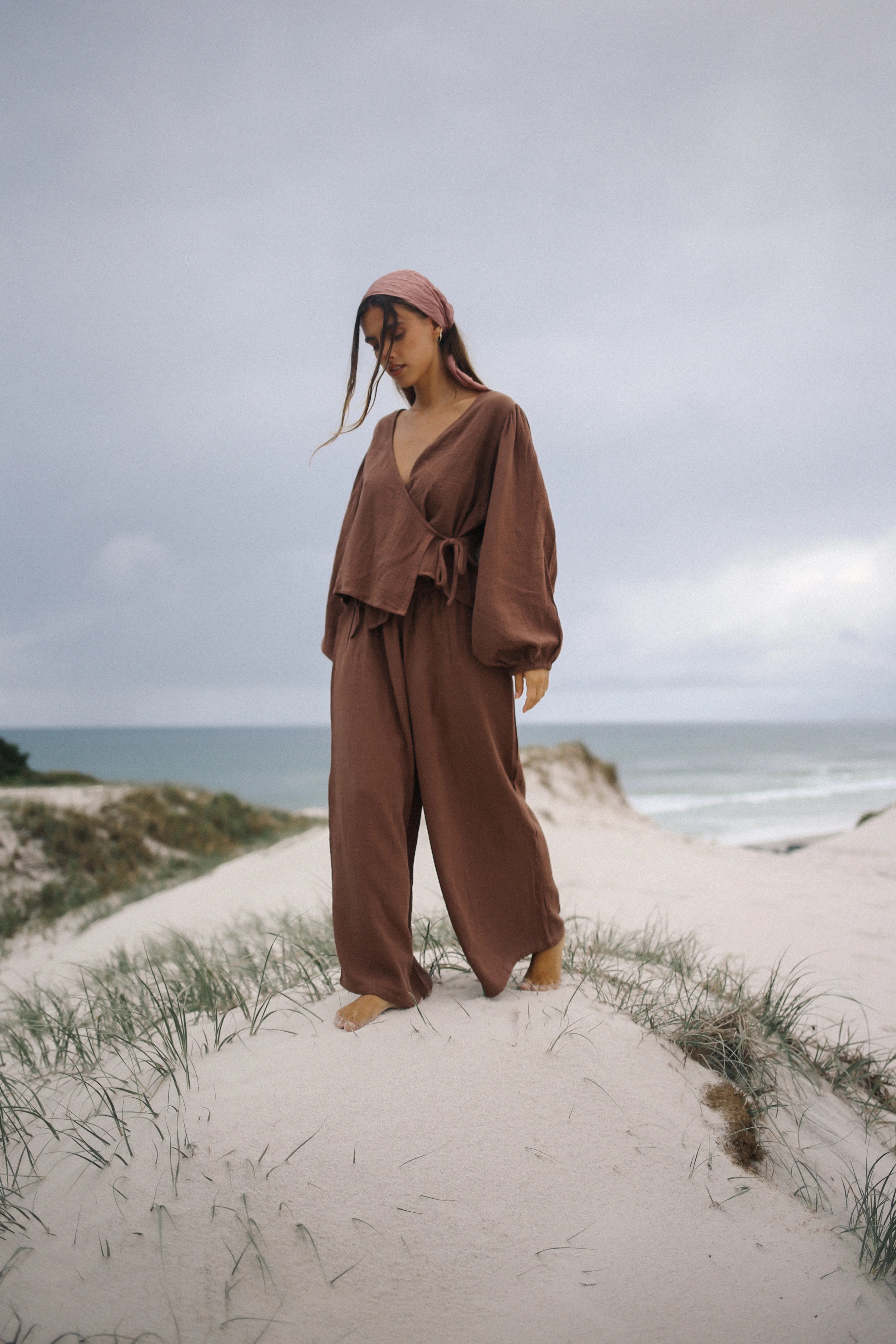 THE BARE ROAD Ivy Pant - Chocolate