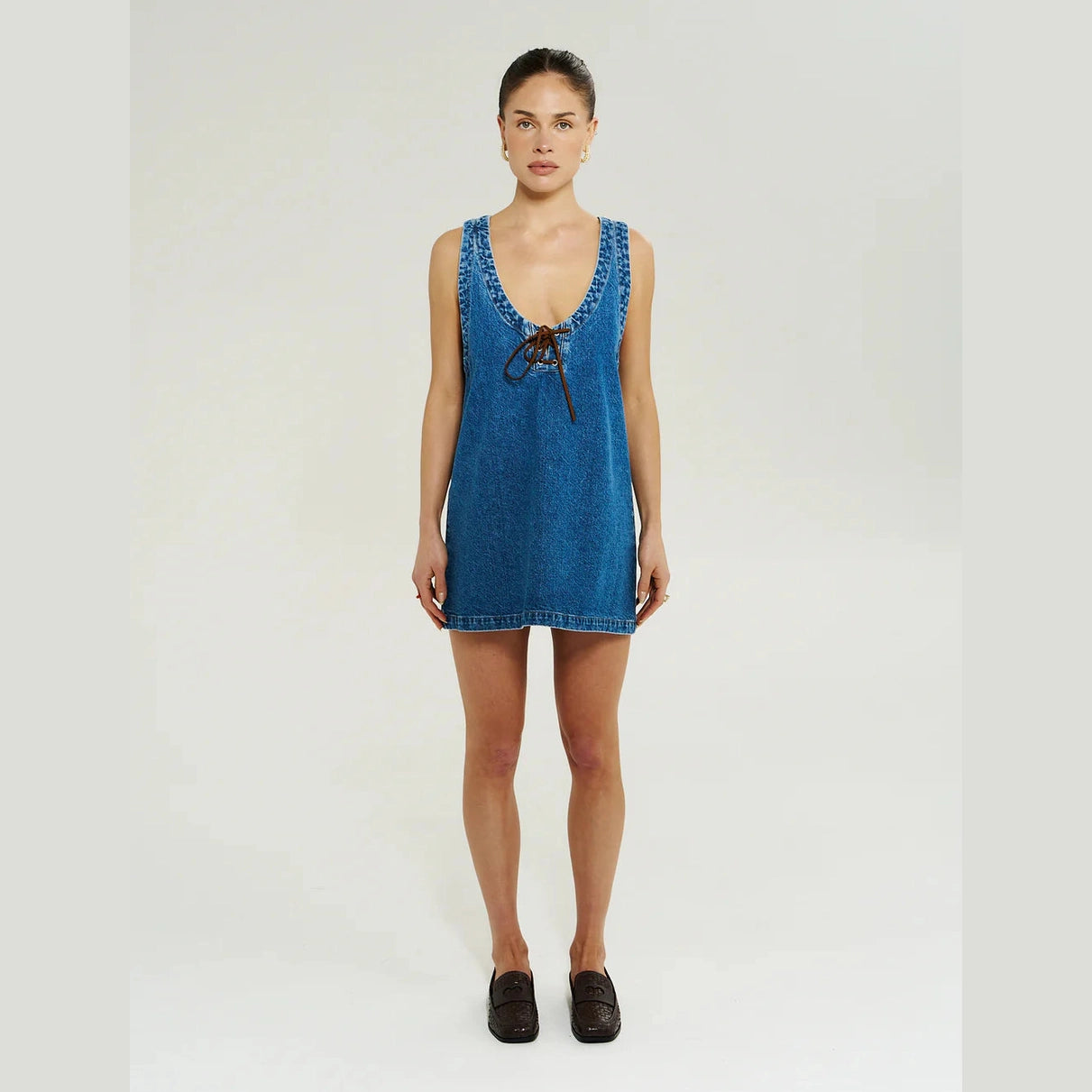 SUMMI SUMMI Lacey v neck dress - Bleu denim