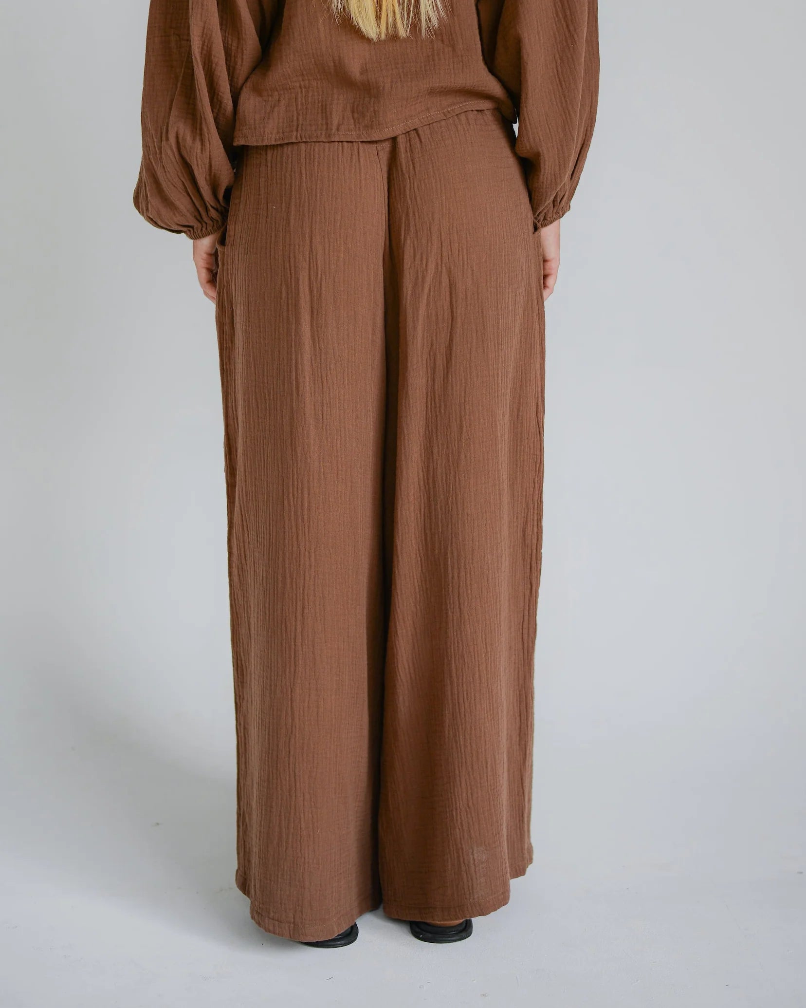 THE BARE ROAD Ivy Pant - Chocolate