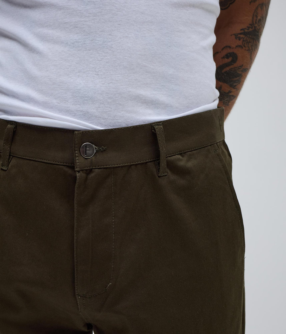 FORMER Legacy chino pant - Olive