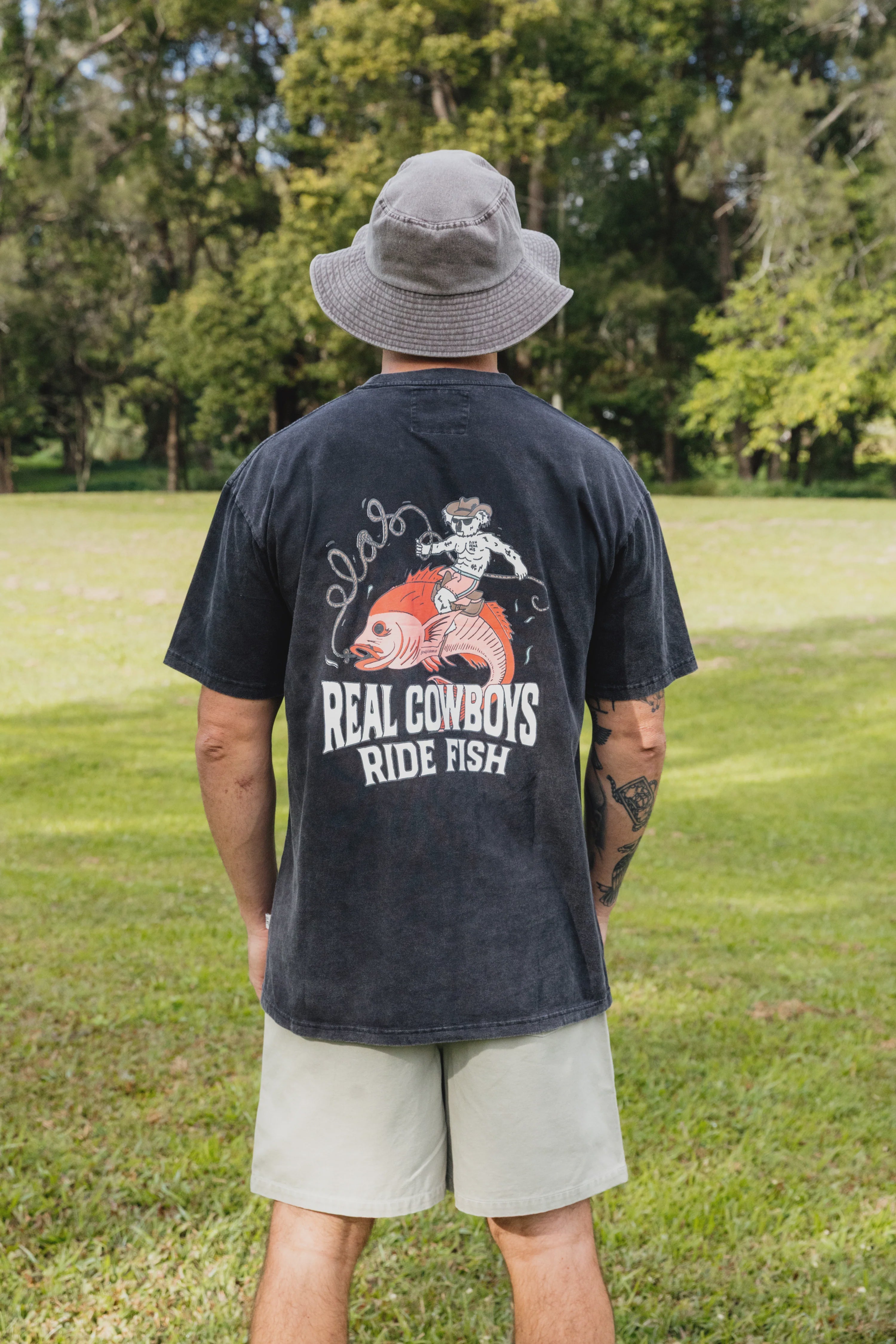 OLAS SUPPLY Real cowboys tee