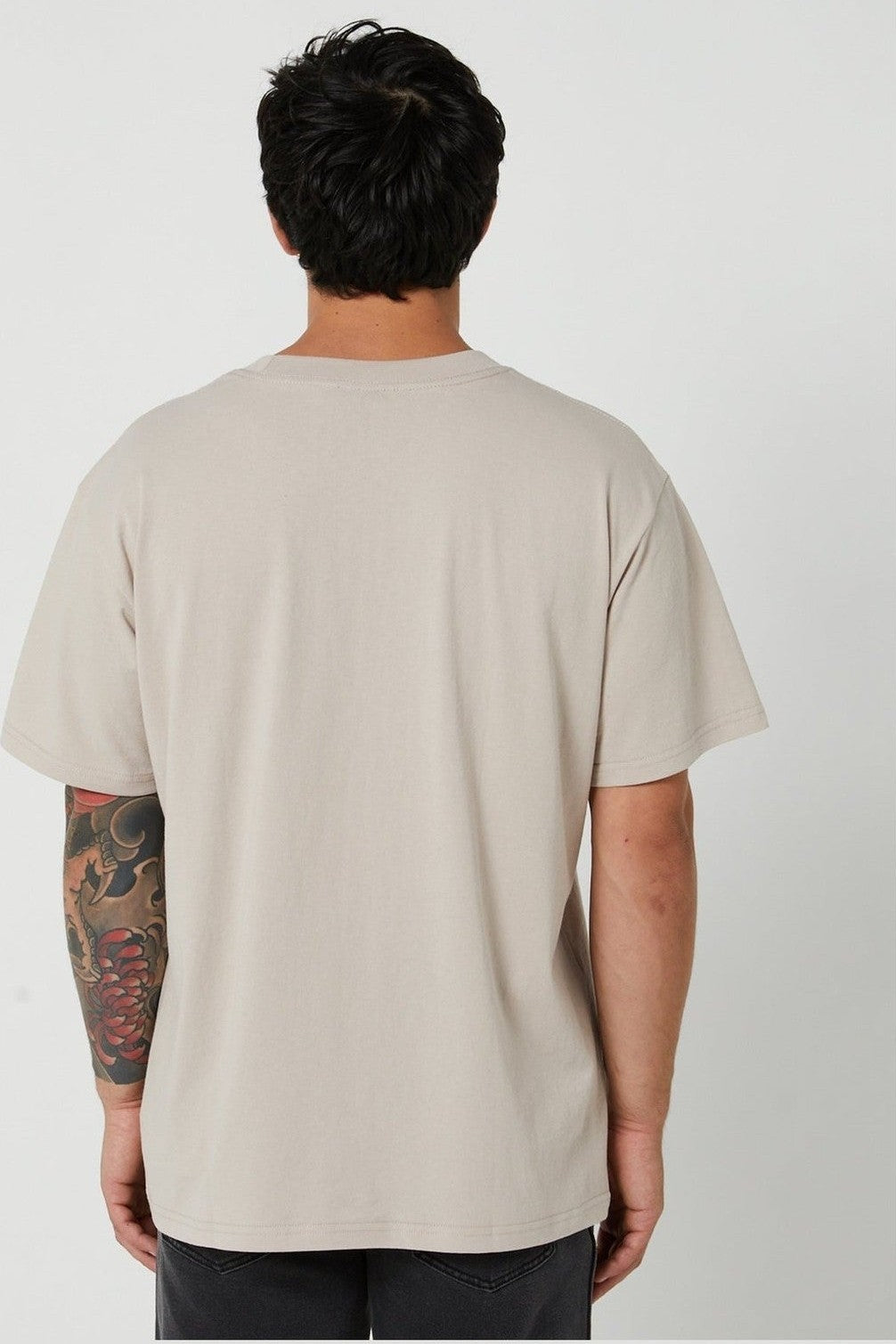 Former Legacy Plate T-Shirt - Stone