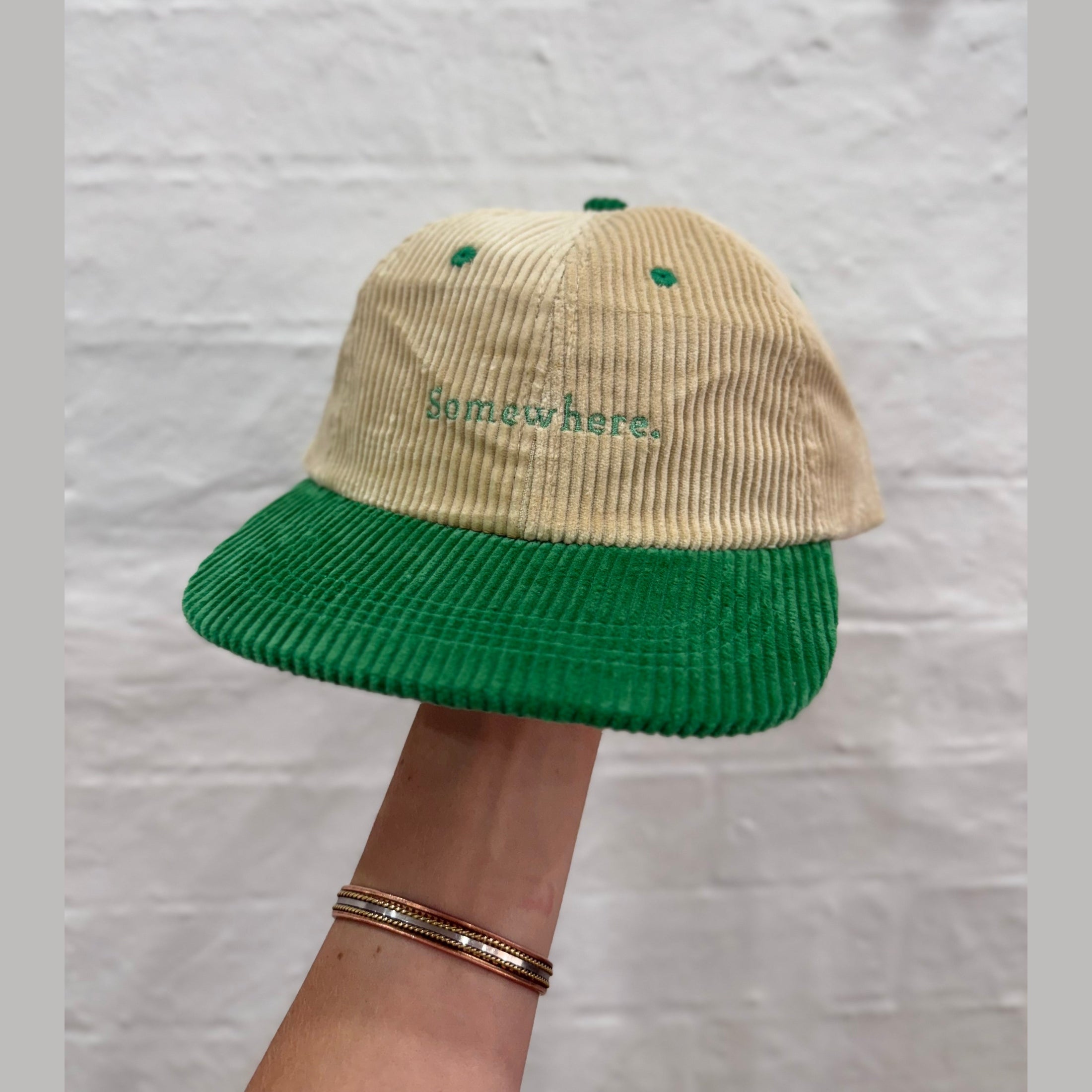 SOMEWHERE corduroy dad cap - Green