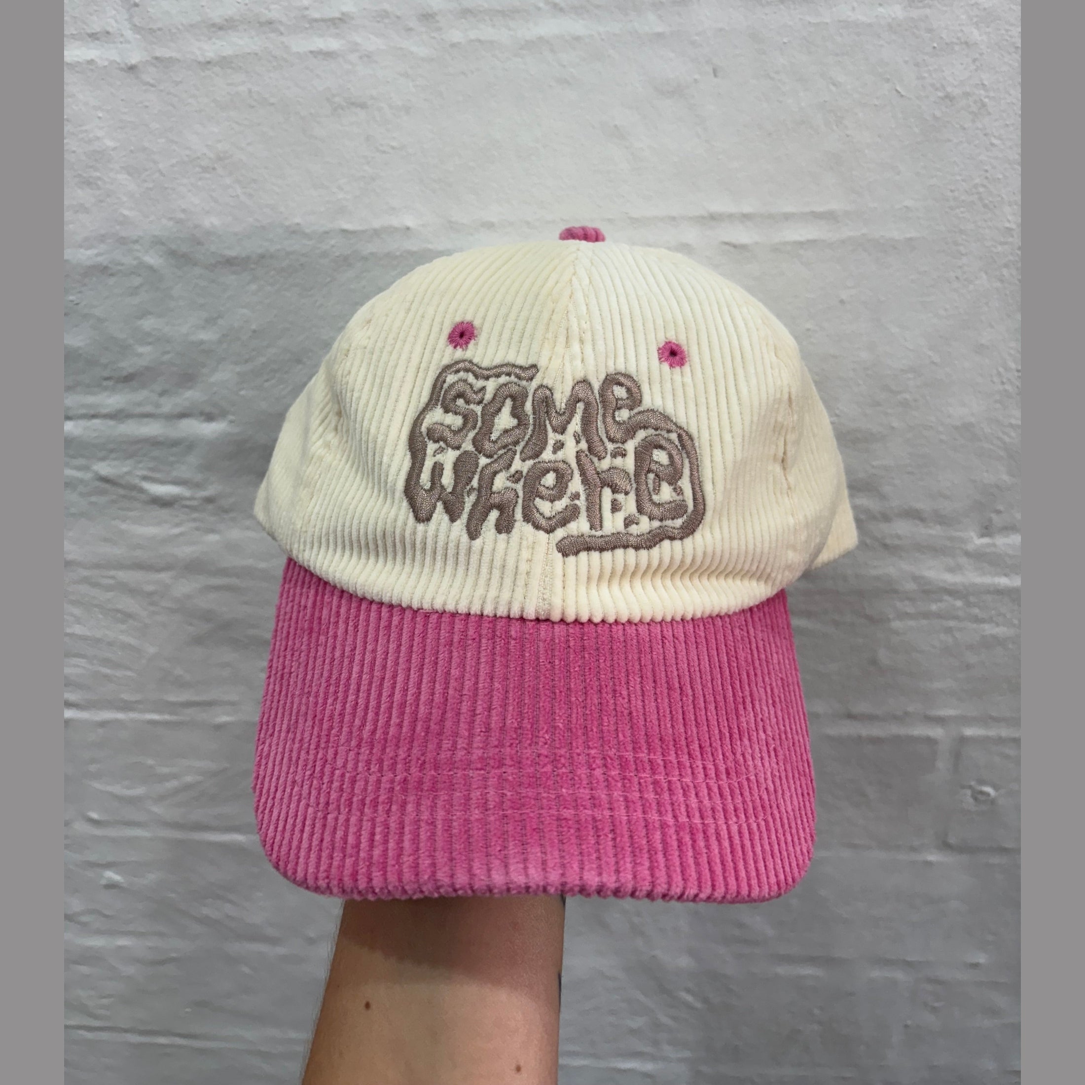 SOMEWHERE Ripple corduroy dad cap - Pink