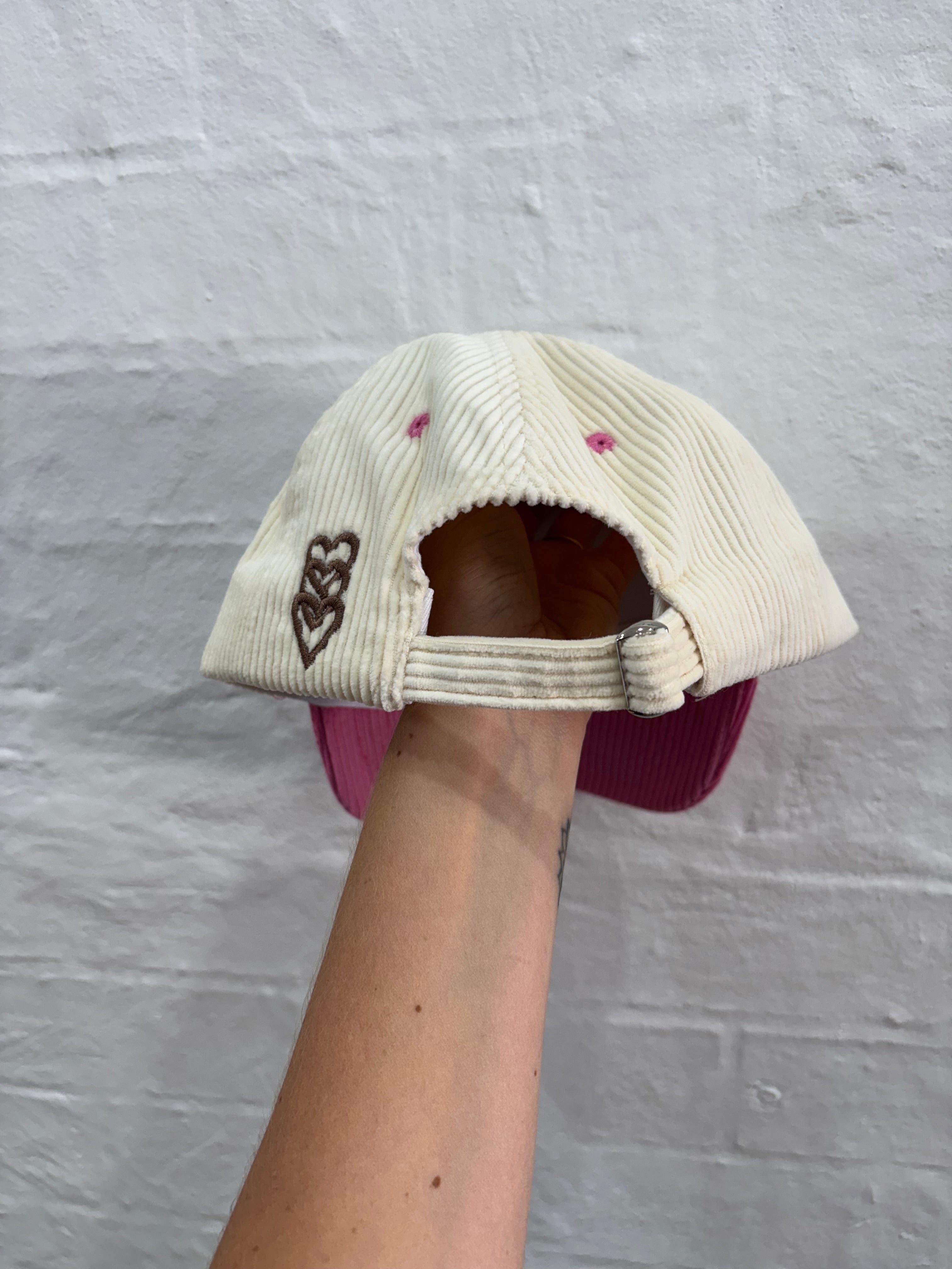 SOMEWHERE Hearts Corduroy cap - Pink