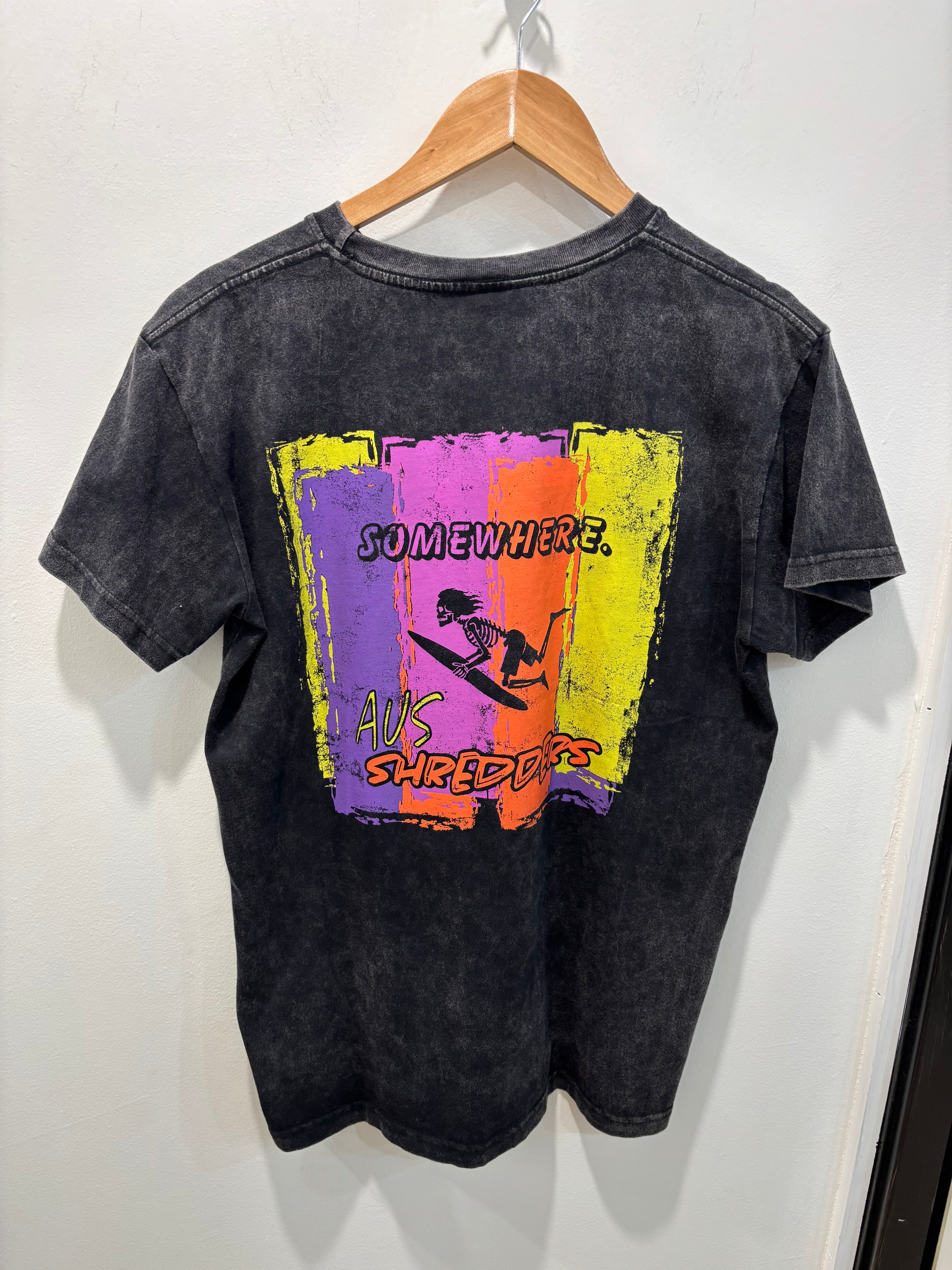 SOMEWHERE Shredders tee - Washed Black