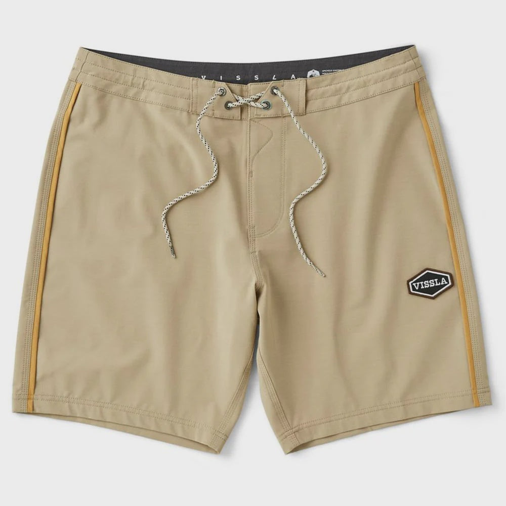 VISSLA Solid Sets 18.5" Boardshort - Khaki
