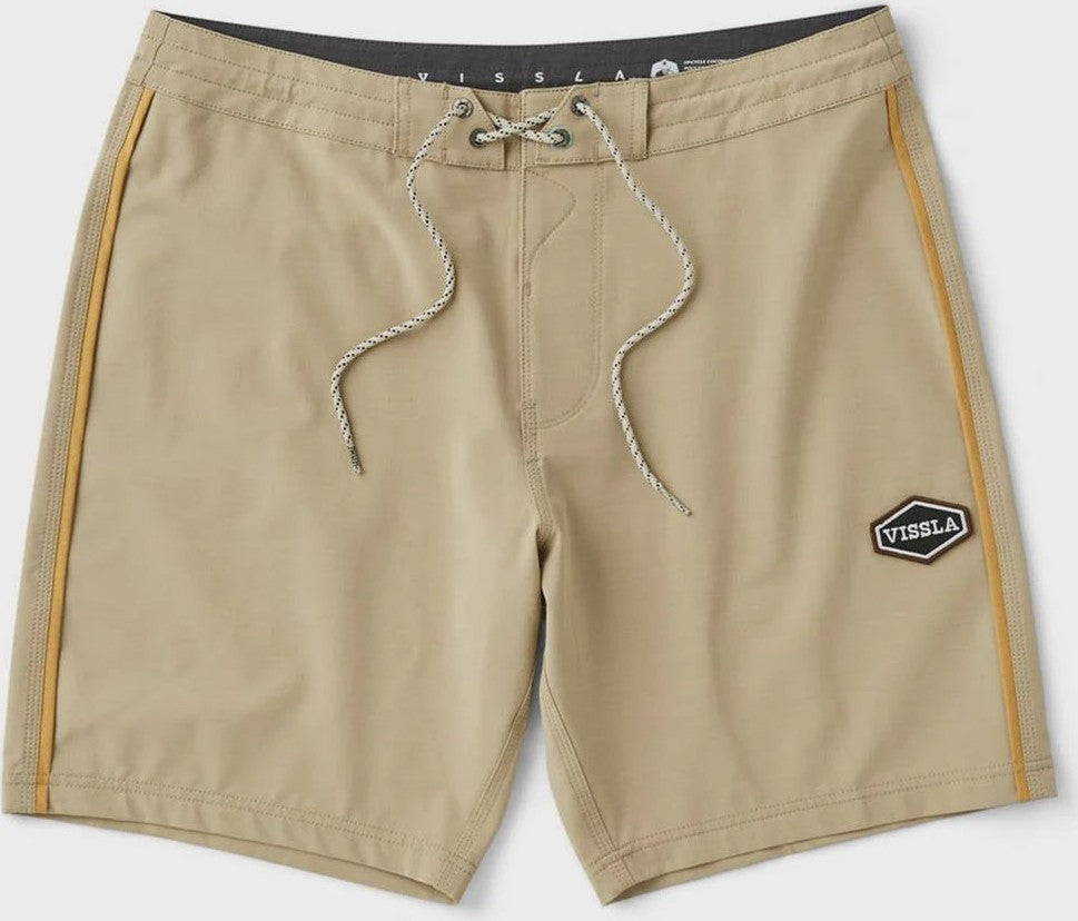 VISSLA Solid Sets 18.5" Boardshort - Khaki