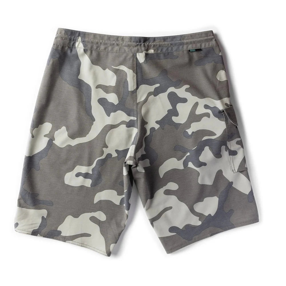 VISSLA Long Sets 21" Boardshort - Camo