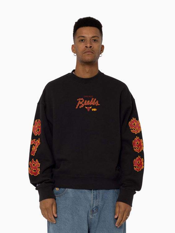 MITCHELL & NESS Chicago bulls up in flames crew - Faded black