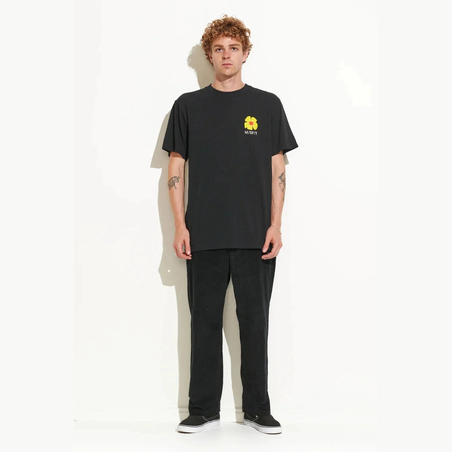 Misfit lamp biscuit 50/50 reg ss tee - pitch black