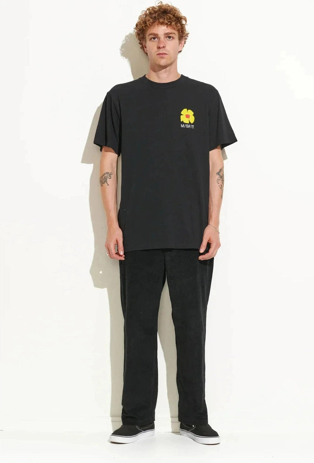 Misfit lamp biscuit 50/50 reg ss tee - pitch black