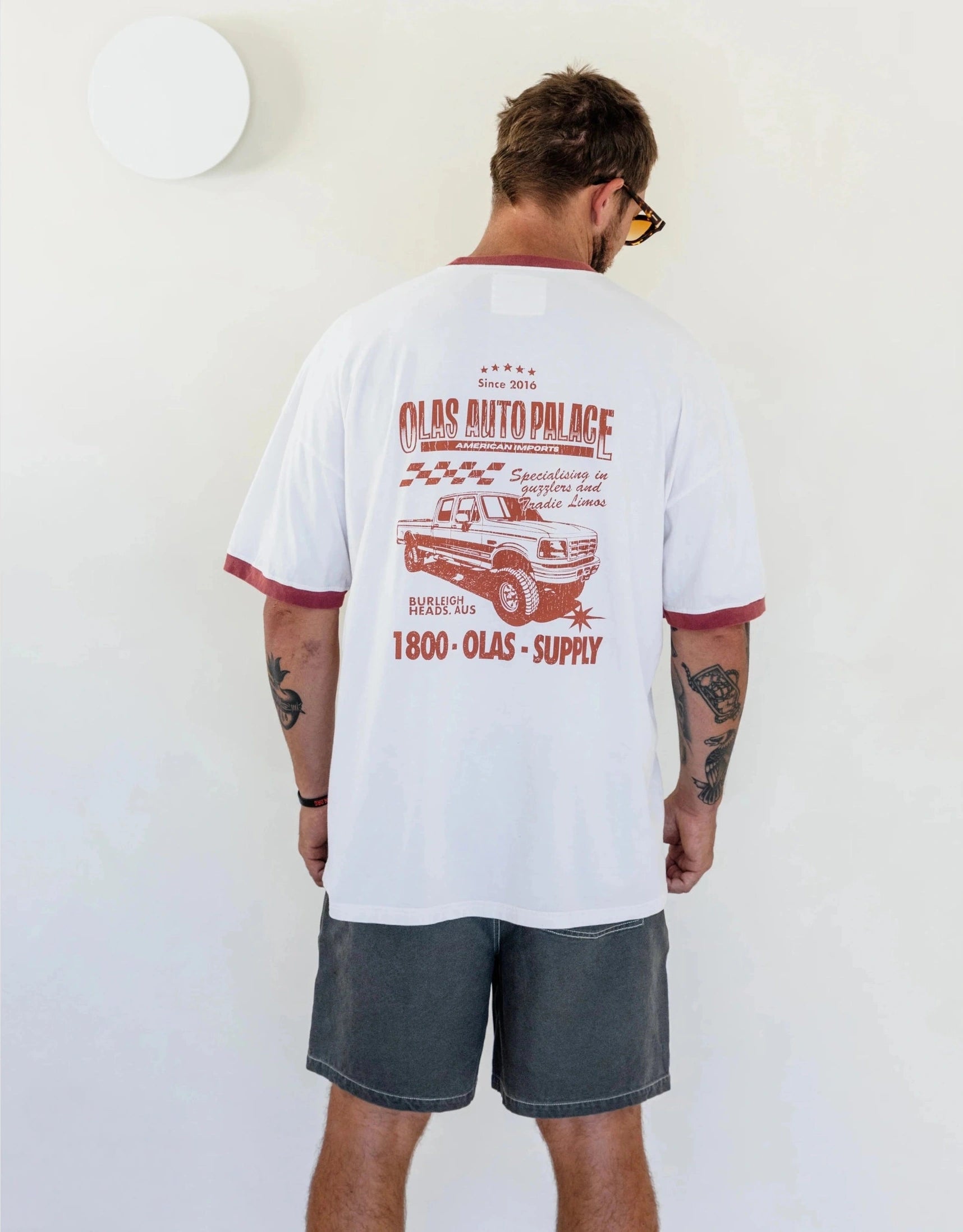 OLAS SUPPLY Autopalace box tee