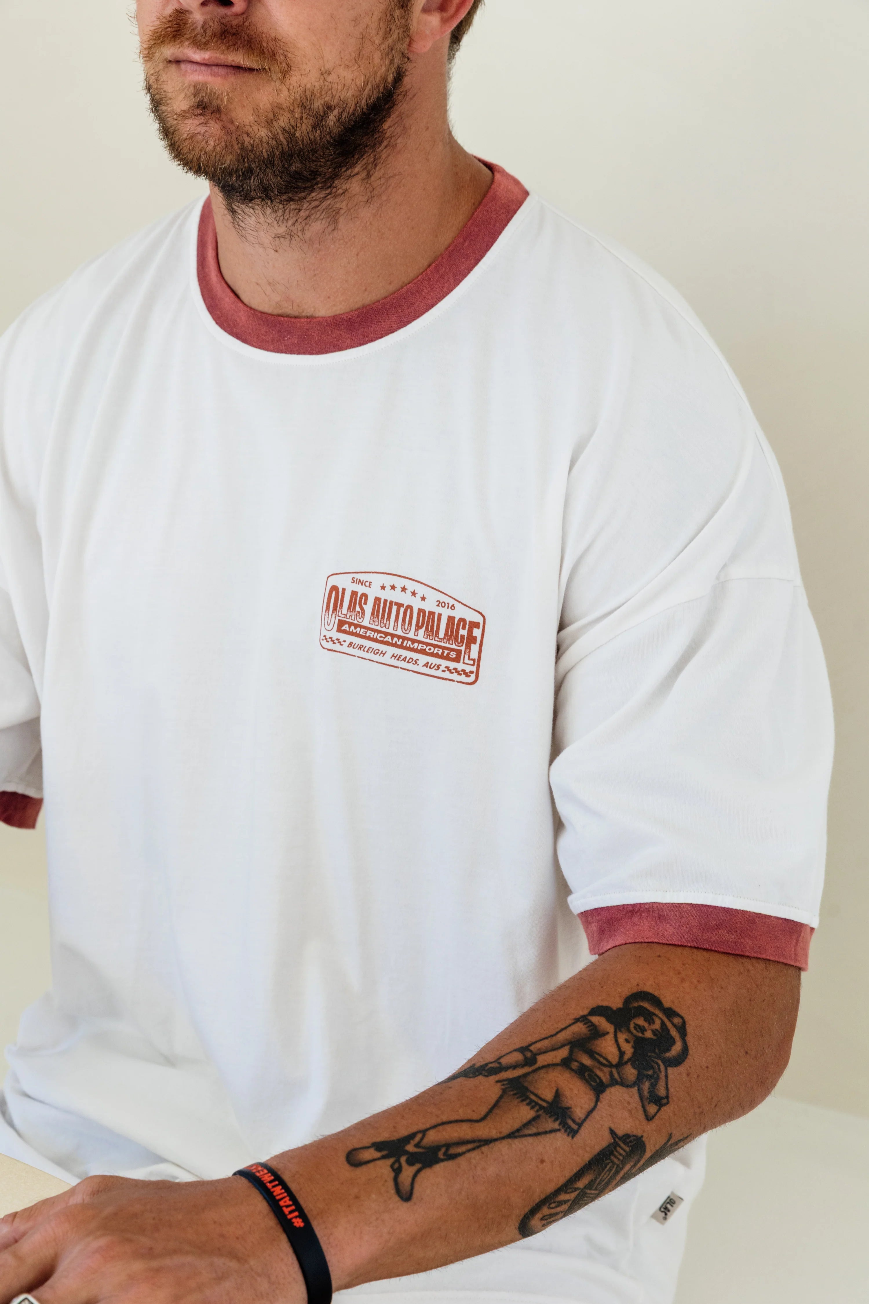 OLAS SUPPLY Autopalace box tee