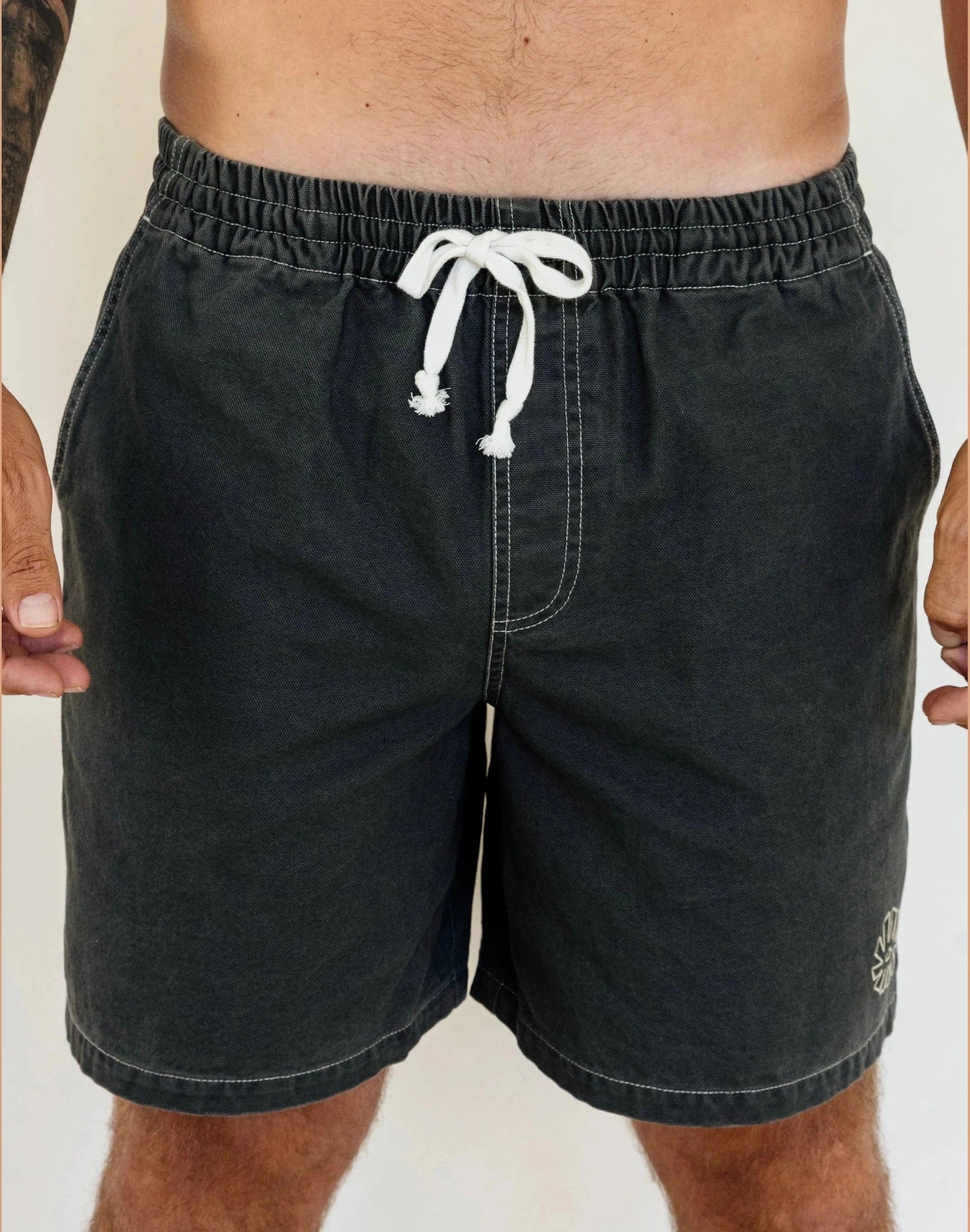 OLAS SUPPLY Social club walk short