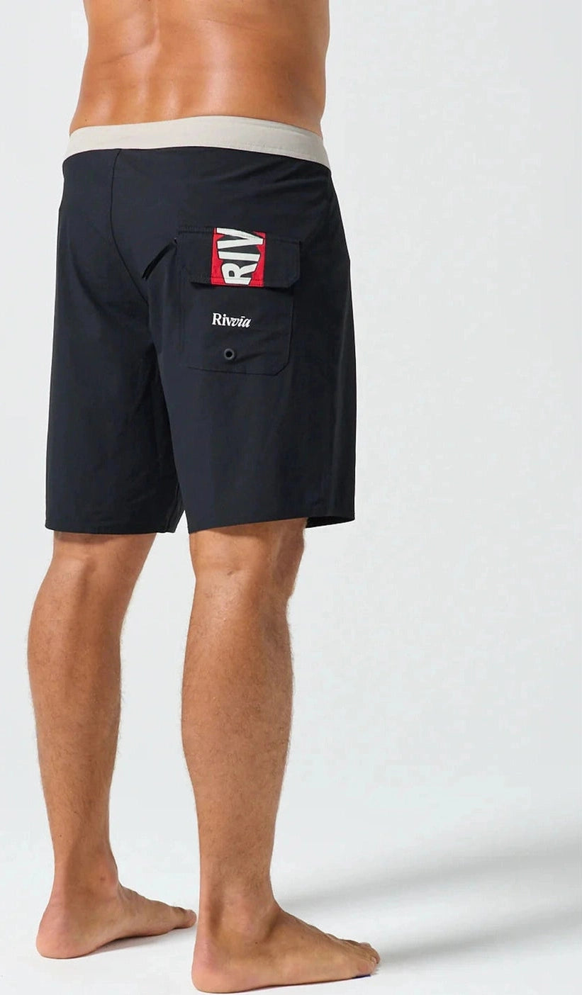 RIVVIA Stereo 19" brain trust trunk - Black multi