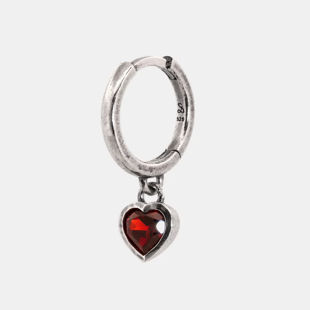 SUE THE BOY Heartbreaker huggie pair - 925 silver/garnet