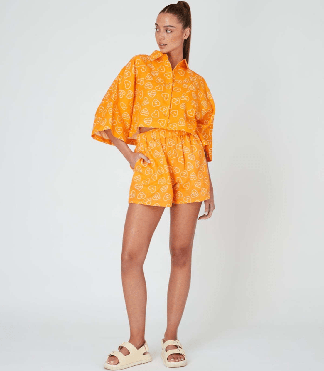Summi summi linen cropped shirt - orange dumb love print one size
