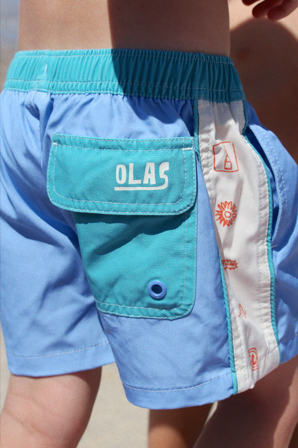 Olas - TWIN FIN MINI BOARDSHORT - Little boy blue