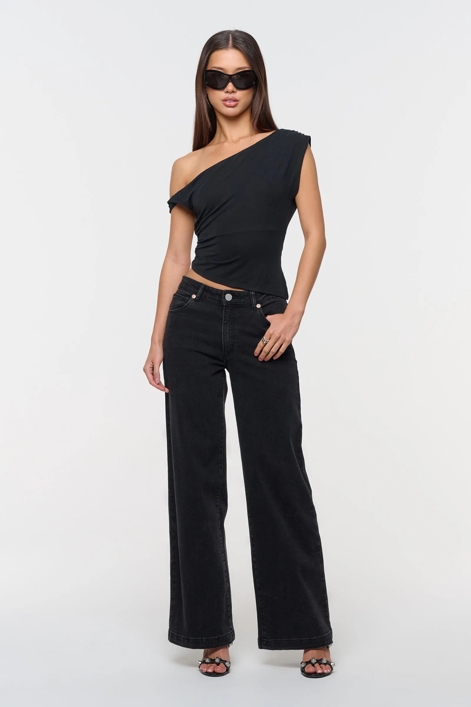 ABRAND 95 Mid & Wide Brie