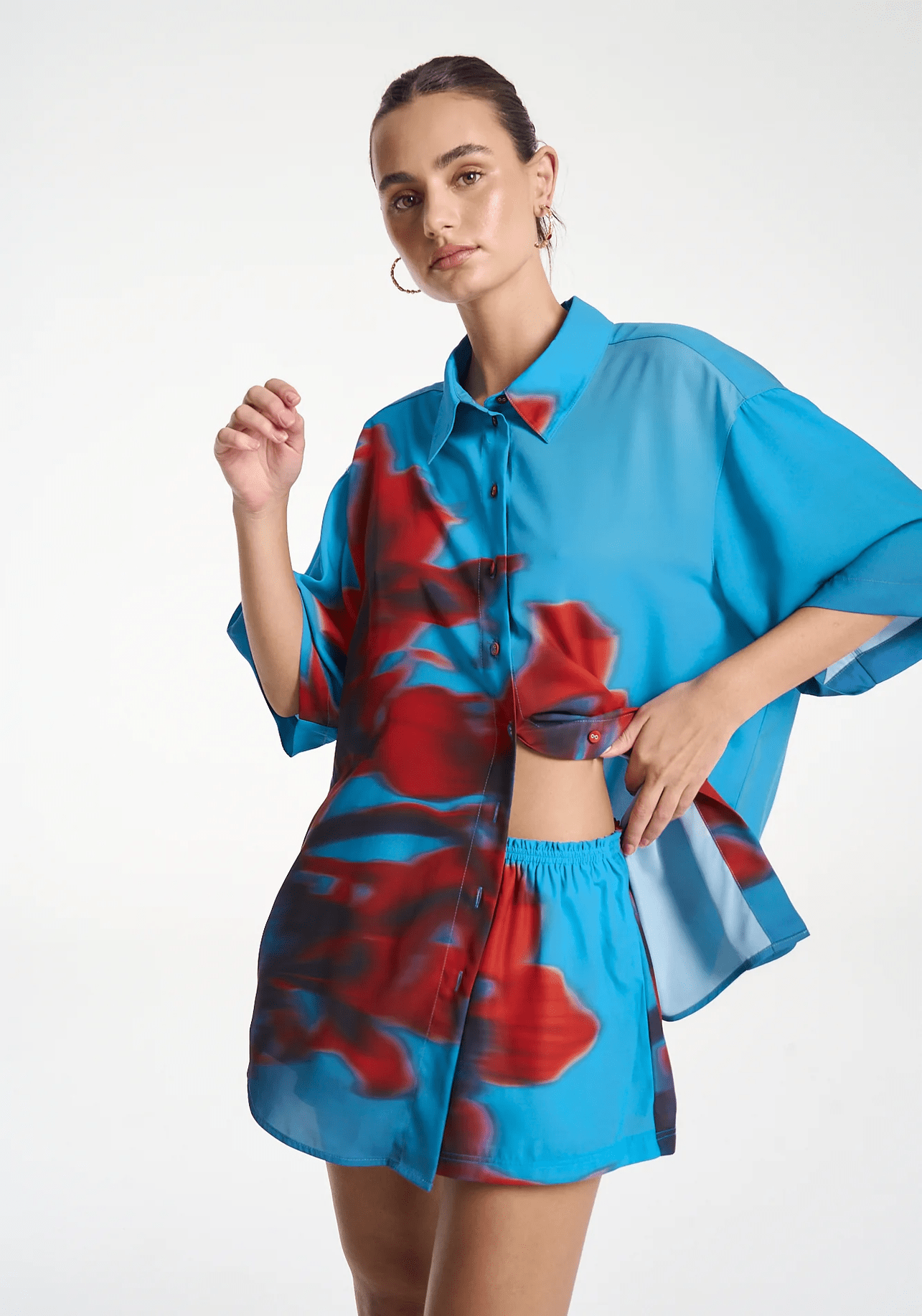 SUMMI SUMMI Relaxed short - Motion