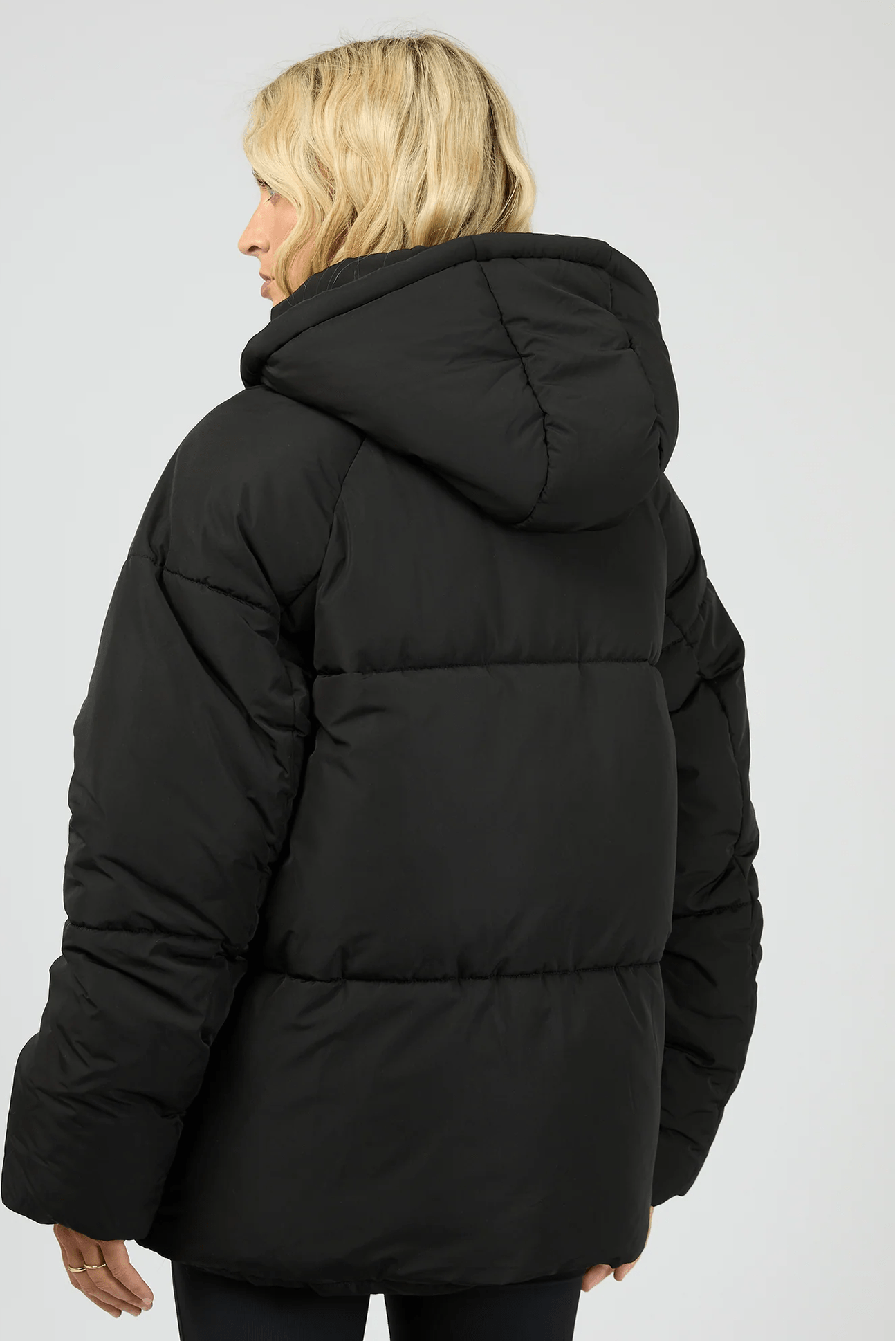ALL ABOUT EVE. Elevate Puffer Jacket
