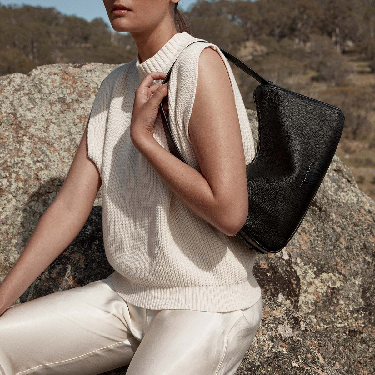 STATUS ANXIETY Hideout Bag - Black
