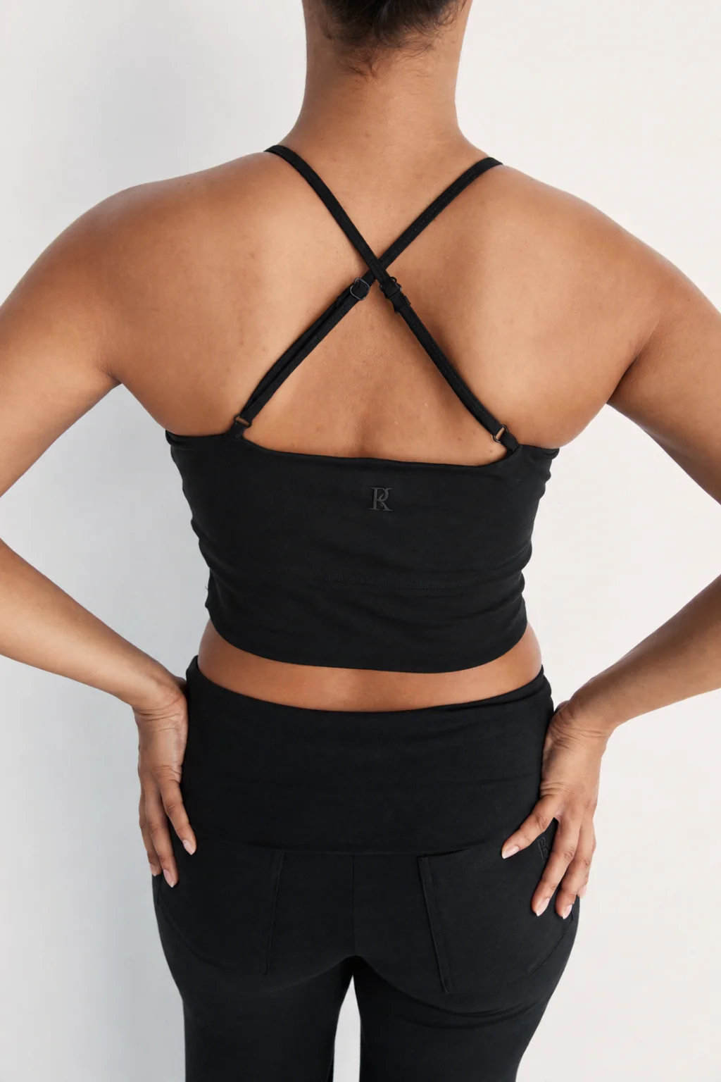PINKY & KAMAL Flow Crop - Black