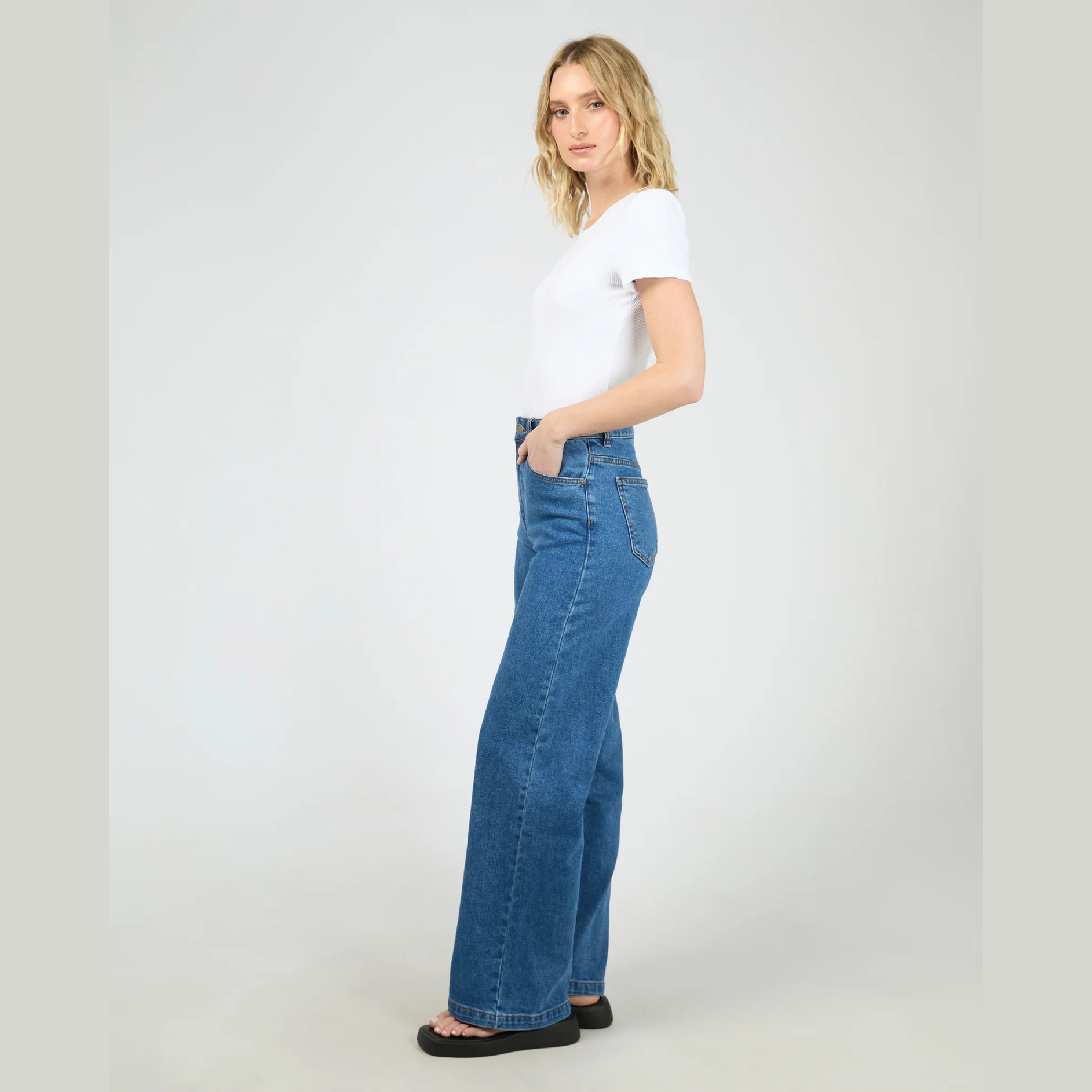 ALL ABOUT EVE - Eve Rib Baby Tee - White