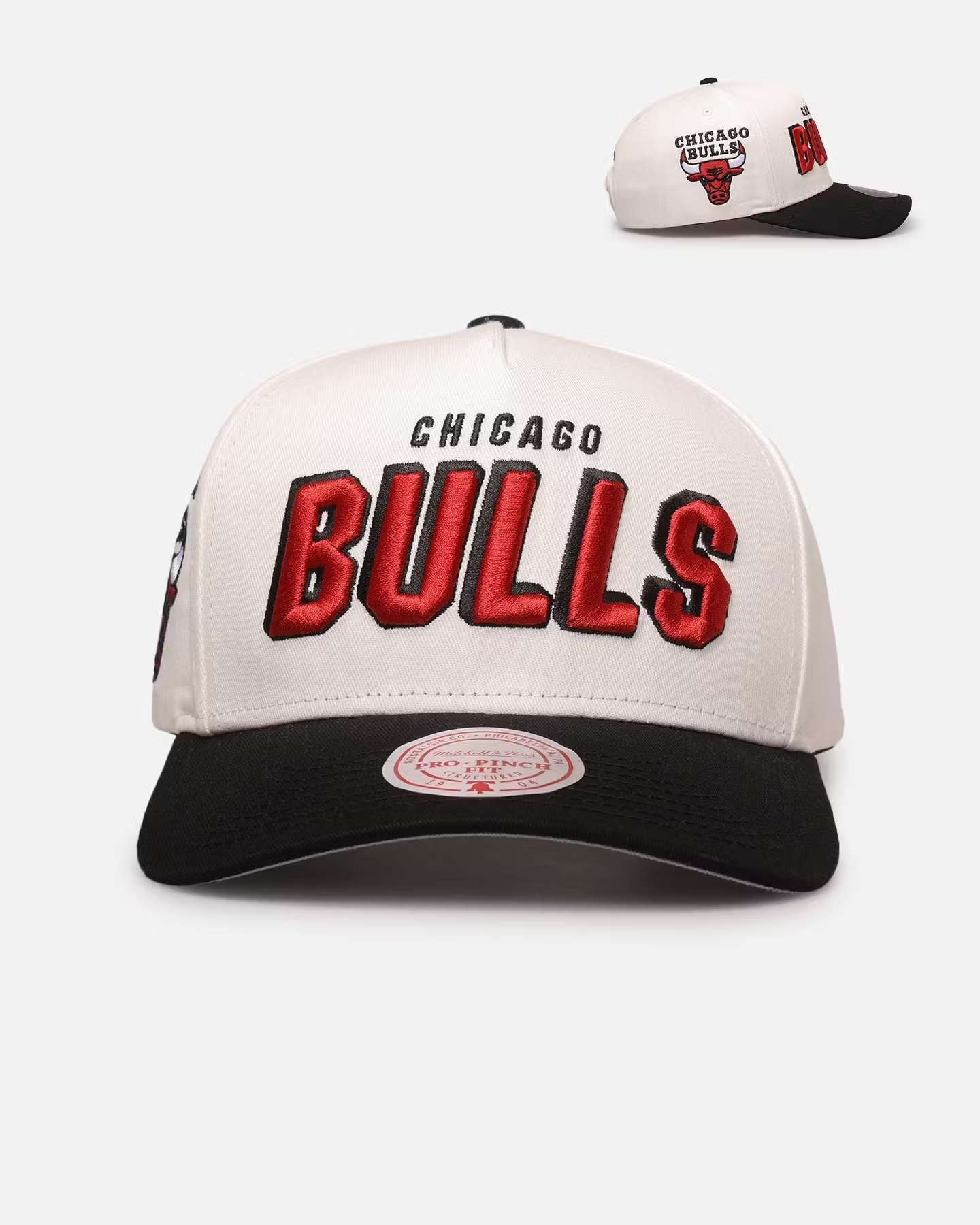 MITCHELL & NESS Chicago Bulls 'Draft Day' Pro Pinch Snapback