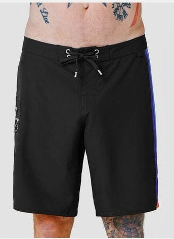 FORMER Hoy warrior 18.5" trunk - Black/Multi