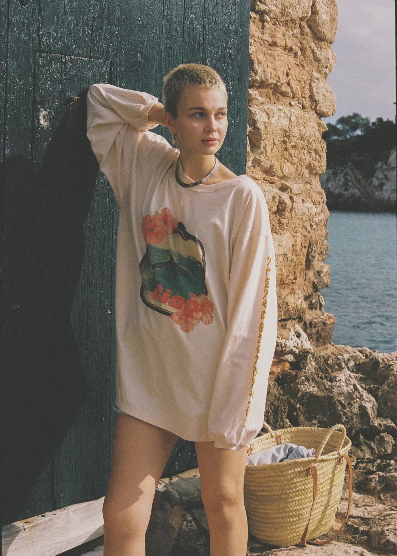 CIAO CIAO Aov dolphin ls tee