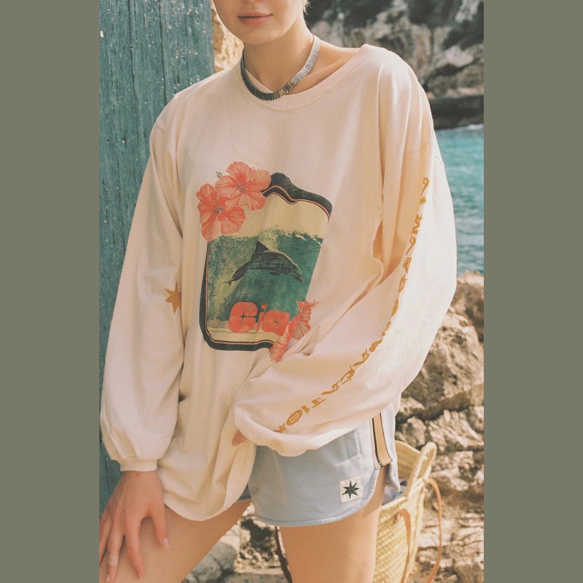 CIAO CIAO Aov dolphin ls tee