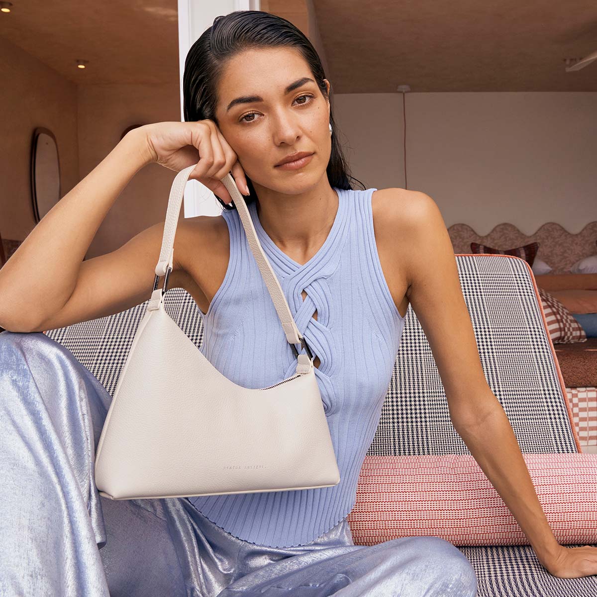 STATUS ANXIETY Reverie - Chalk