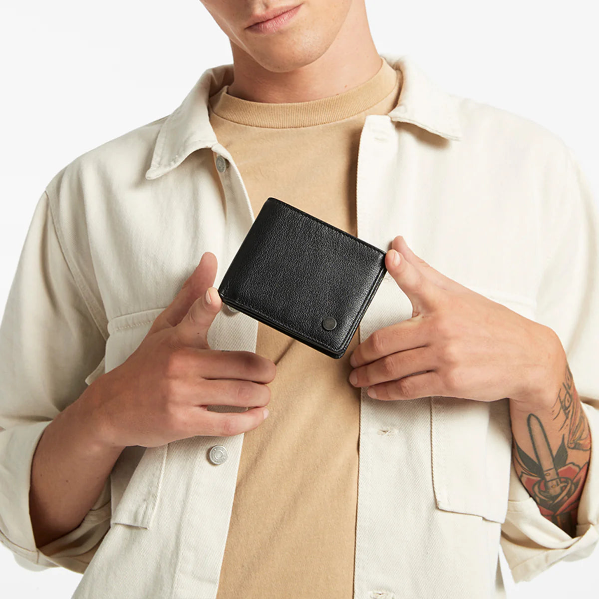 STATUS ANXIETY Leonard wallet- black