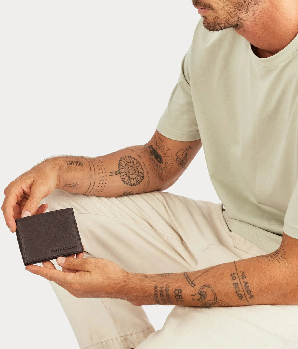 STATUS ANXIETY Noah wallet - chocolate